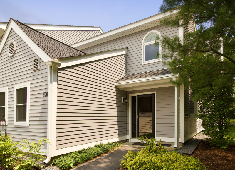 Case Study Hingham, MA Everlast Advanced Composite Siding